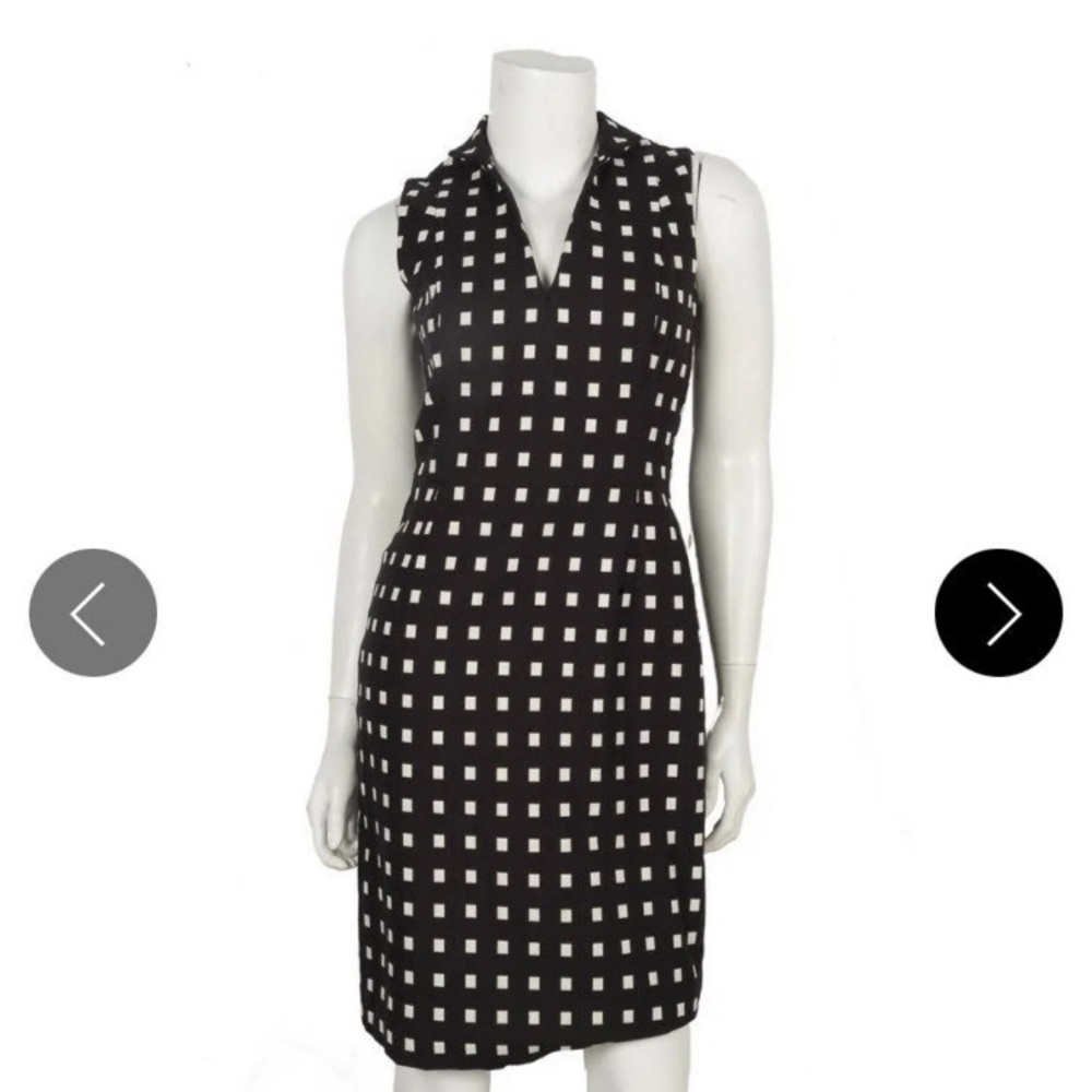 Akris Black  Punto and White Cocktail Dress. Size US 6. Color black and white.